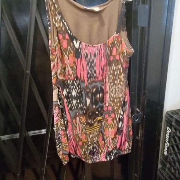 Shirt - Picture 2 of 2